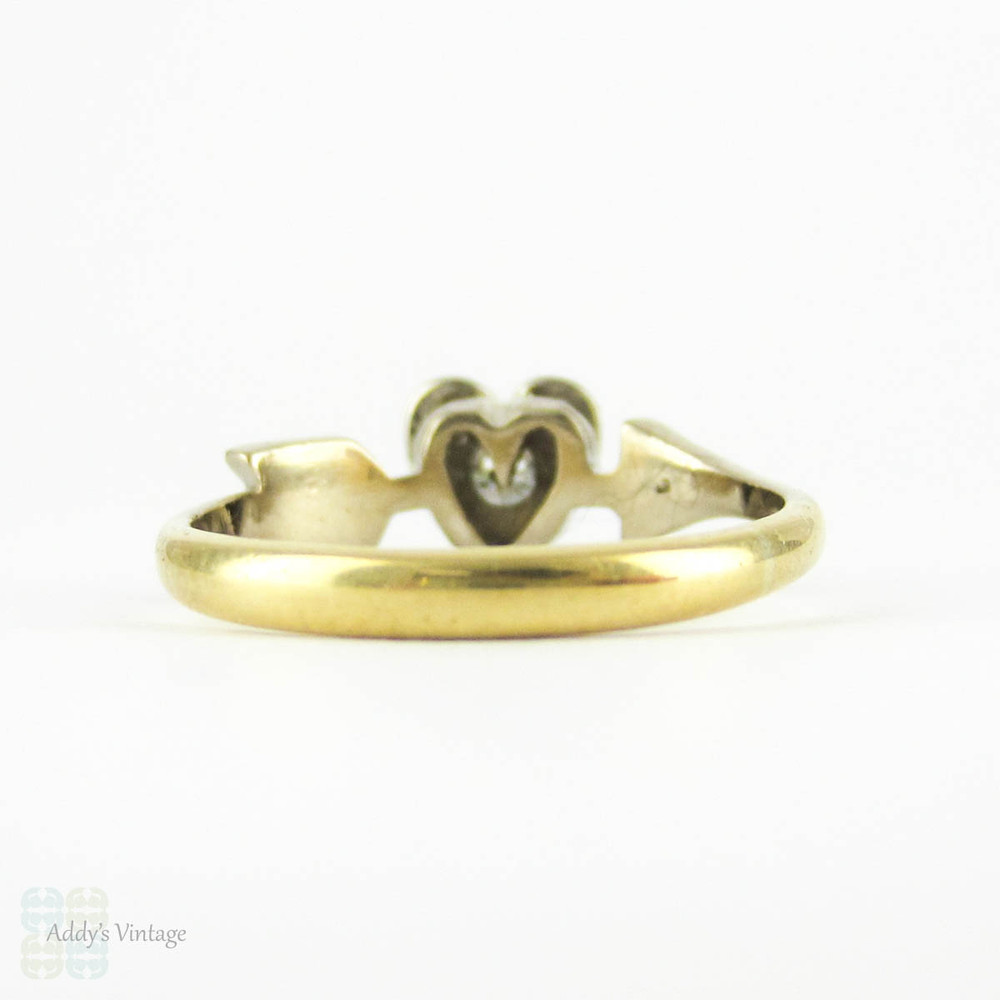Vintage Heart & Arrow Diamond Ring, Love Heart with Arrow Shape Diamond Single Stone Ring. Circa 1960s, 18ct Gold.