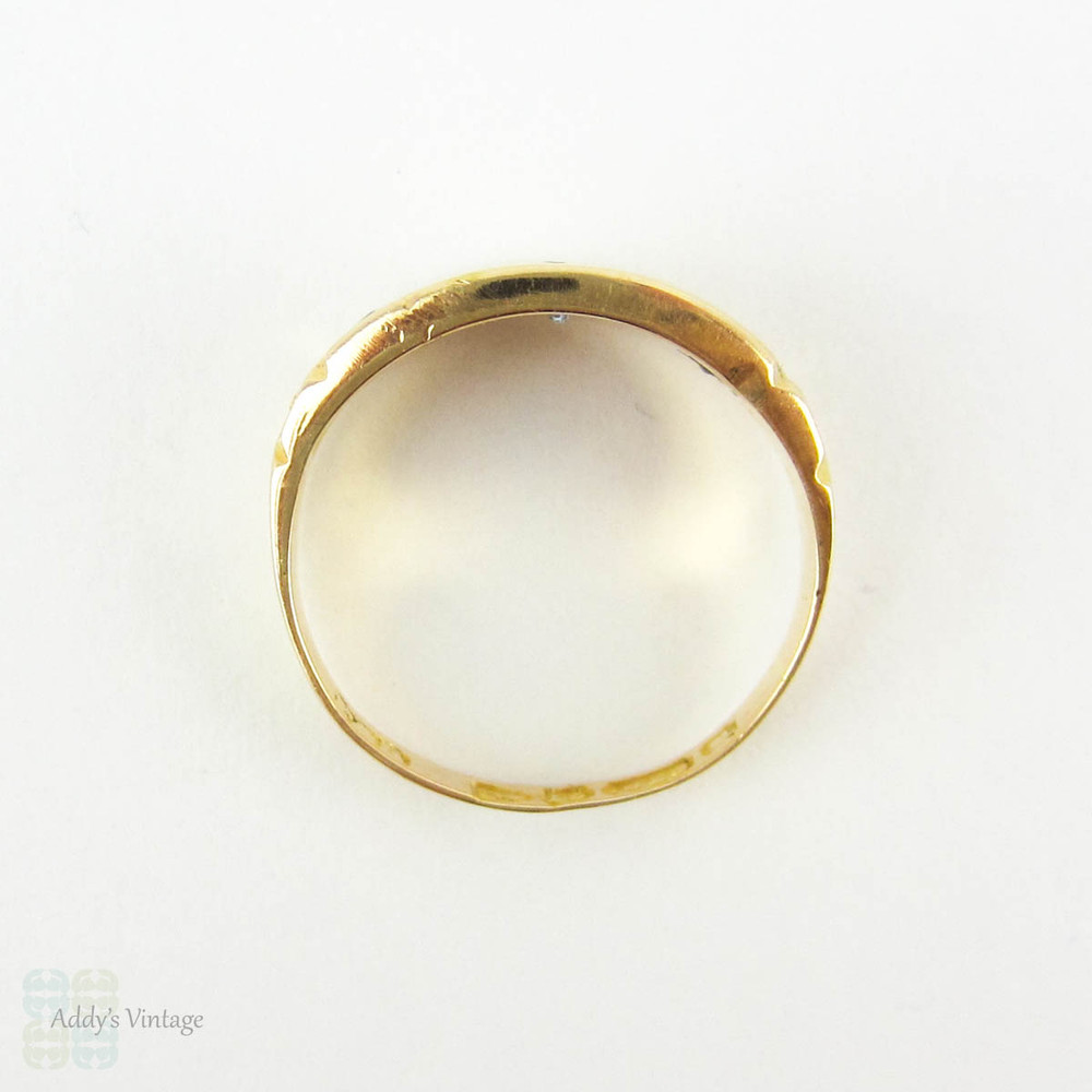 Antique Victorian Sapphire & Diamond Ring, Star Burst Design Engraved 15ct Gold Ring with Chester 1895 Hallmarks.