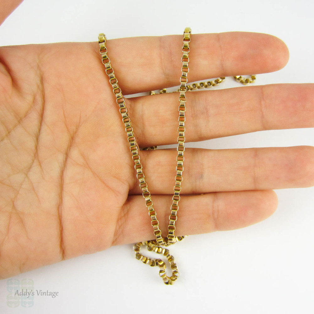 Antique 15 Carat Chain, Long Belcher Link Yellow Gold Heavy Chain Necklace. Circa 1890s, 75.5 cm / 29.75 inches.