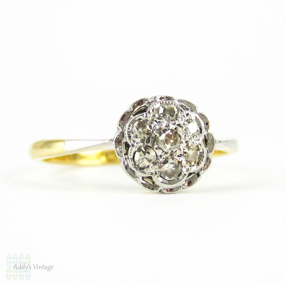 Art Deco Diamond Cluster Ring, Vintage Circle Design Pave Set Flower Ring. Circa 1920s, 18ct PLAT.