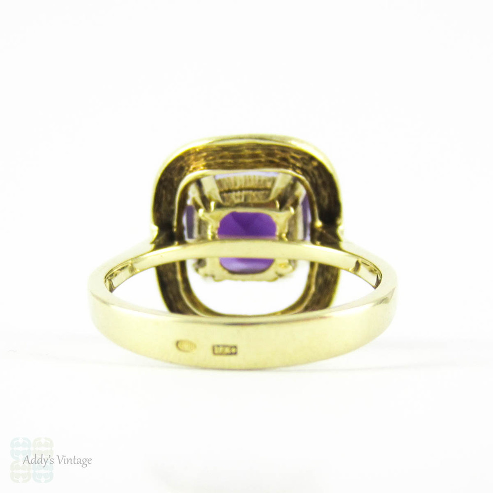 Retro Amethyst Single Stone Ring, Vintage 14k Yellow Gold Purple Gemstone Ring in Double Claw Setting. Circa 1960s.