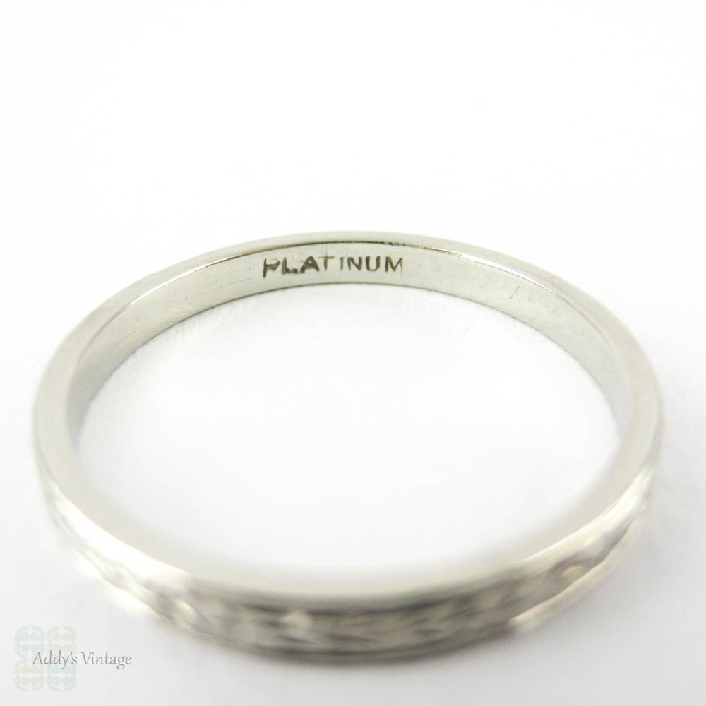 Antique Engraved Platinum Wedding Ring, Narrow Floral Design Ladies Edwardian Wedding Band. Circa 1910s, Size L / 5.75.