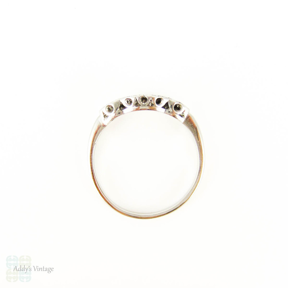 Art Deco Curved Wedding Ring, Platinum & Diamond Shaped Wedding Band. Circa 1930s.