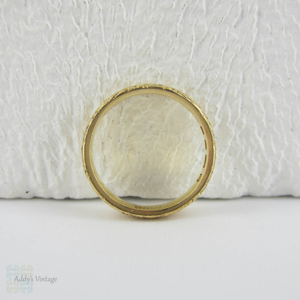 Antique Engraved 18 Carat Yellow Gold Wedding Band, Fully Engraved Floral Scroll Design Wedding Ring, Dated 1898.