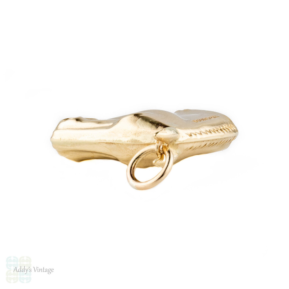 1970s Horse Charm, 9ct Yellow Gold Puffed Horse's Head Pendant on 9k Chain.