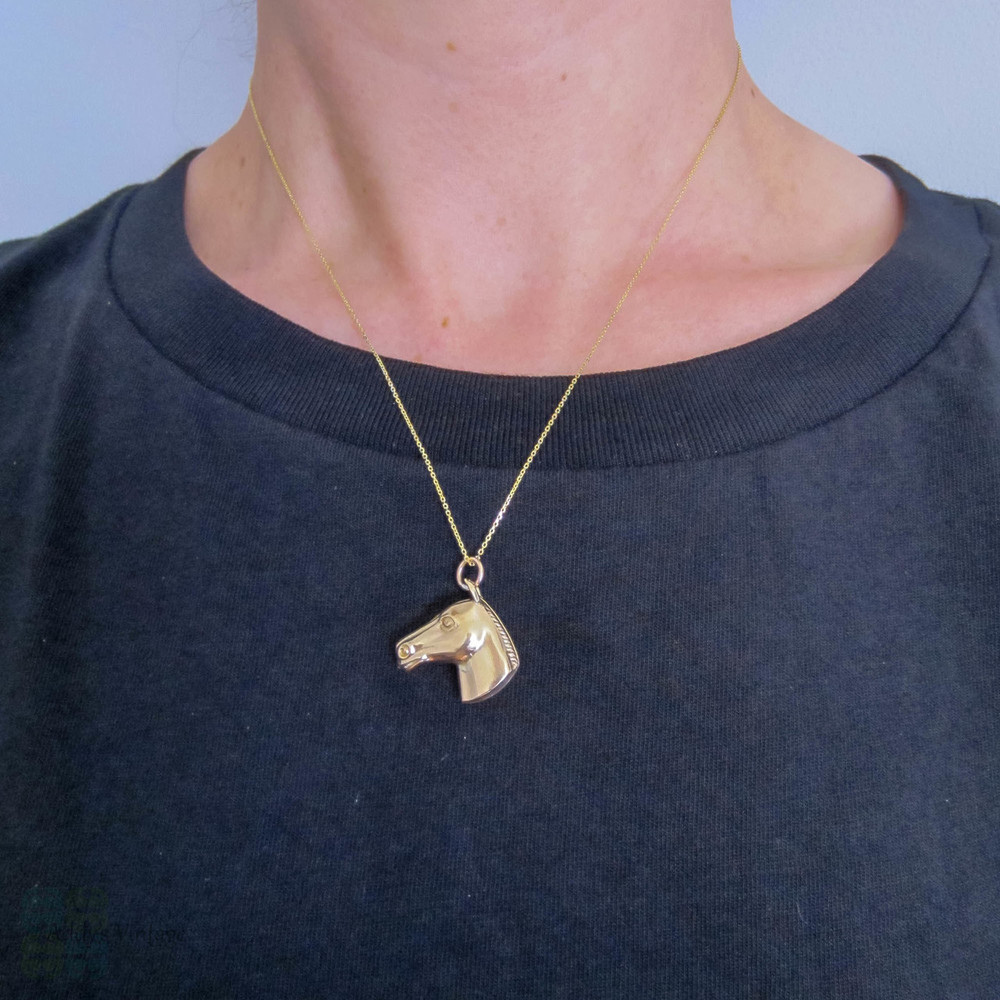 1970s Horse Charm, 9ct Yellow Gold Puffed Horse's Head Pendant on 9k Chain.