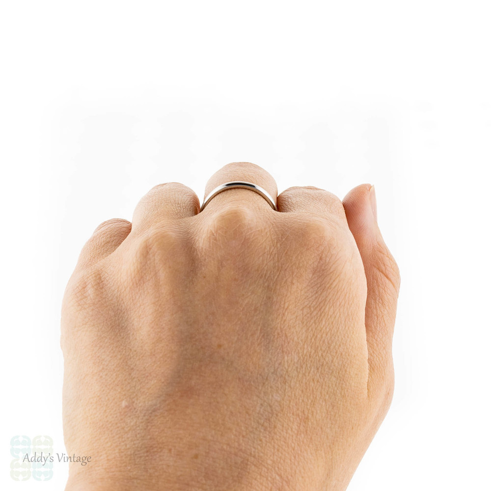 Platinum Vintage Wedding Ring, Slender D Shape Profile Lades Band.  Size P.5 / 8.