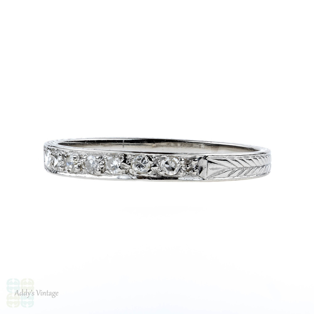 1920s Diamond Wedding Ring, Art Deco Platinum Set Engraved Band. Size O.5 / 7.5.