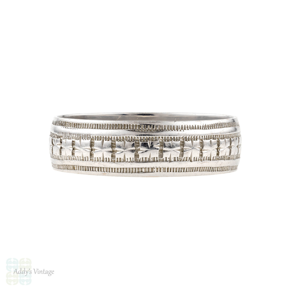 Antique 9ct Gold Wedding Ring, Engraved Wide 9k Cigar Band. Size M / 6.25.