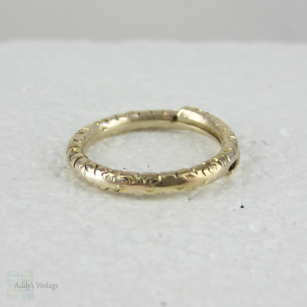 Antique Split Ring, Georgian 9 Carat Yellow Gold Engraved Split Ring for Charms, Fobs.