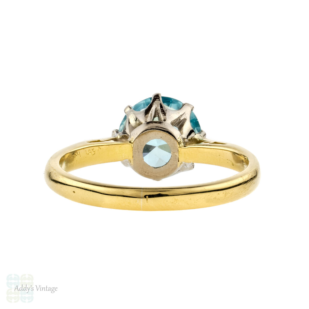 BALANCE. Blue Zircon Solitaire Ring, Vintage 18ct 18k Yellow Gold Single Stone Engagement Ring.