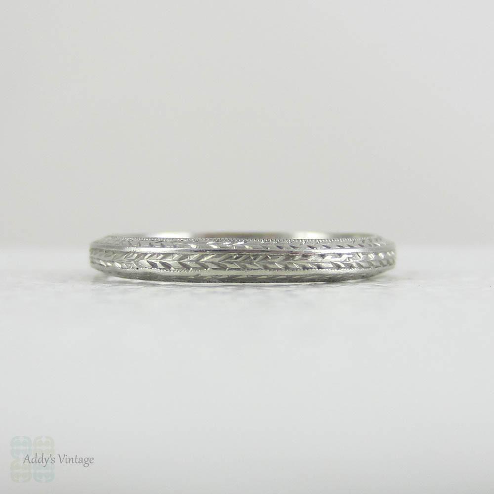 Art Deco Ornately Hand Engraved Platinum Wedding Ring. Narrow Platinum Wedding Band, Wreath Wheat Engraving on Three Sides, Dated 1930.
