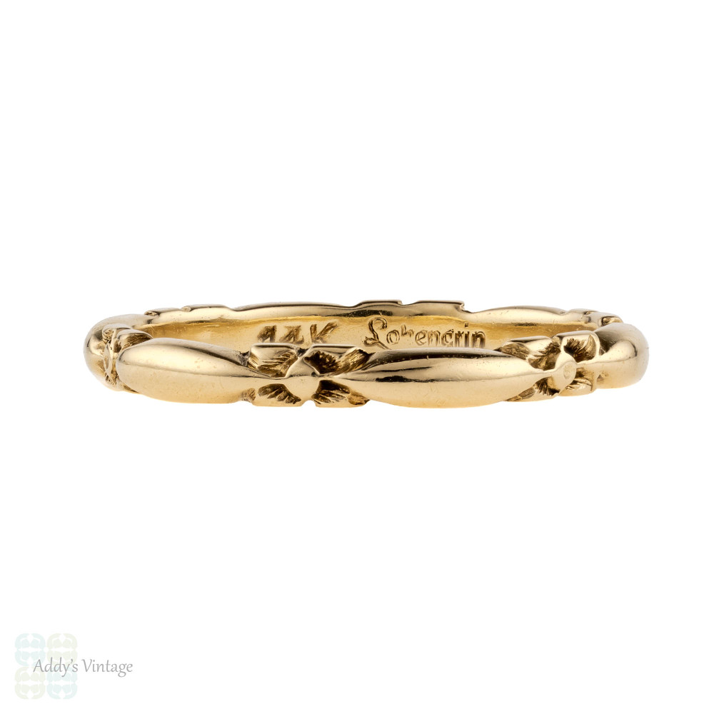 1940s Engraved 14k Yellow Gold Wedding Band by Lohengrin. Vintage Floral Ring, Size M / 6.25.