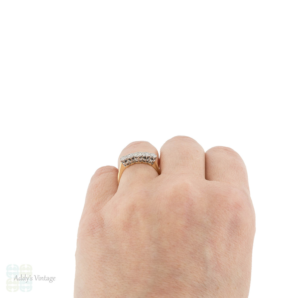 Graduated 5 Stone Old Cut Diamond Engagement Ring, 18ct Gold 1930s Wedding Band.