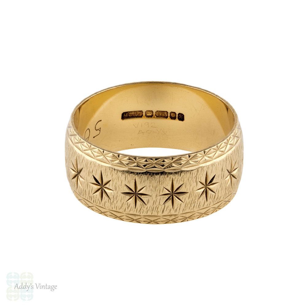 Engraved 9ct Star Men's Wedding Ring, Wide Vintage 9k Yellow Gold Band Size R / 8.5.
