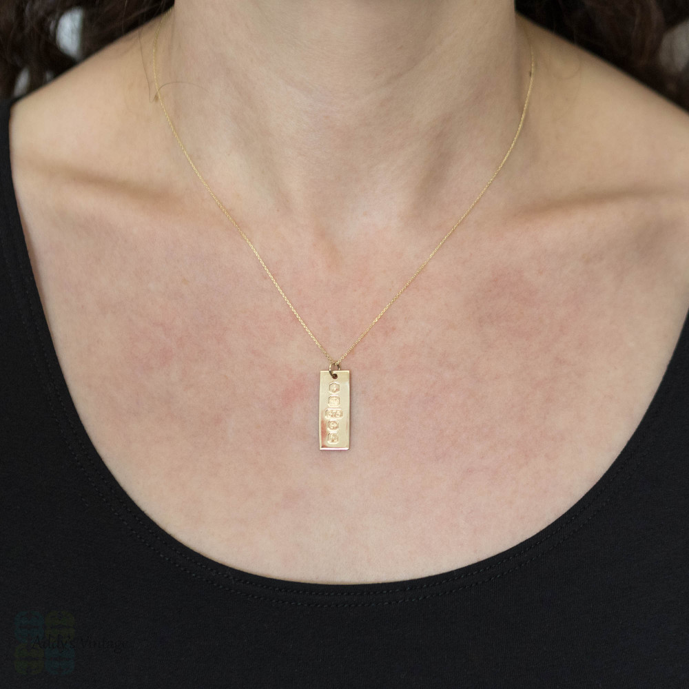 Vintage 9ct Yellow Gold Ingot Charm Pendant, 9k 1982 English Hallmarks.
