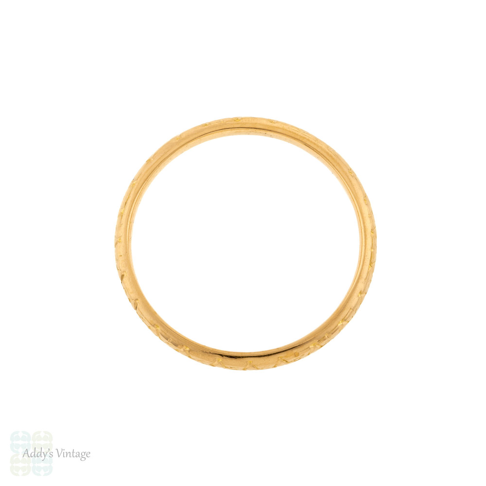 Art Deco 22ct Gold Slender Engraved Ladies Wedding Ring, Size N.5 / 7.