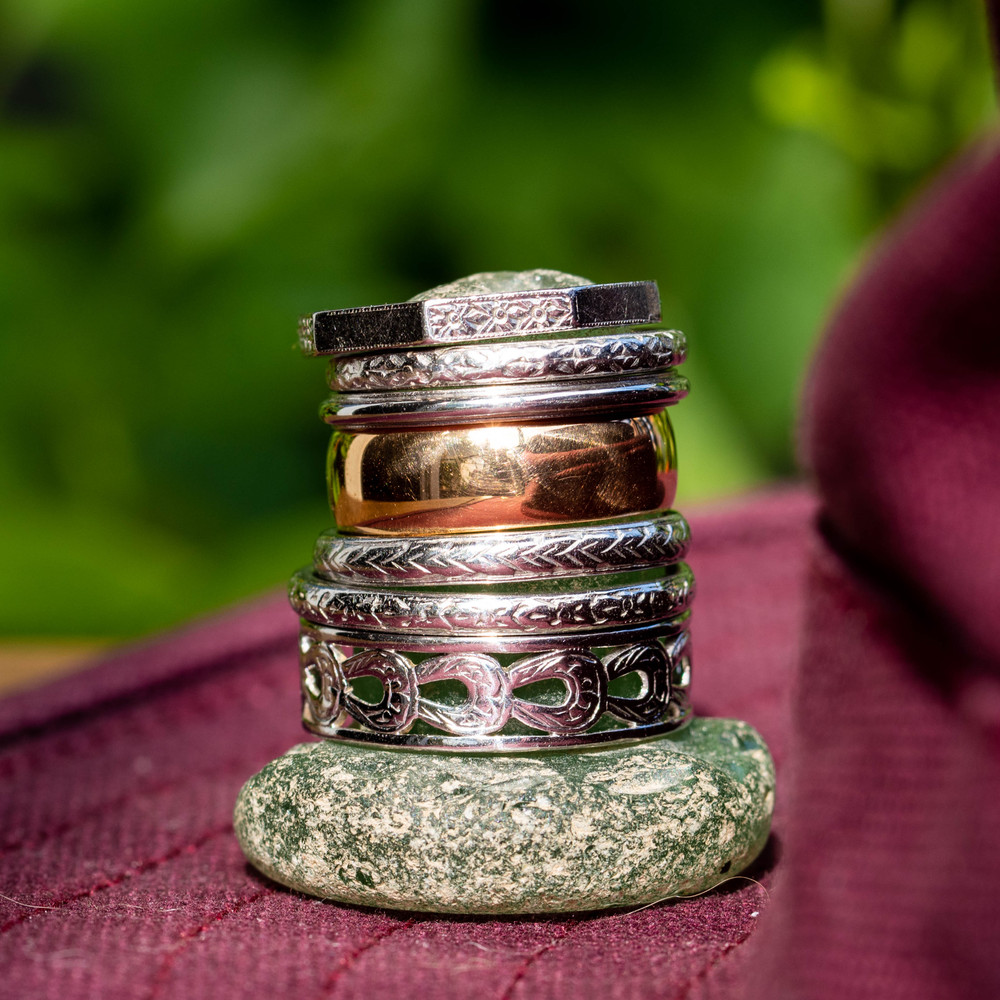 Vintage Platinum Horseshoe Wedding Ring, Wide Engraved Band Size R.5 / 9.