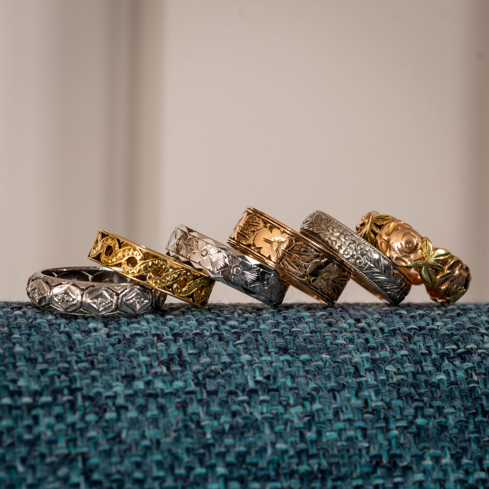 Vintage Floral Rose Garland 14k Two Tone Wedding Ring by Jabel Size H.5 / 4.