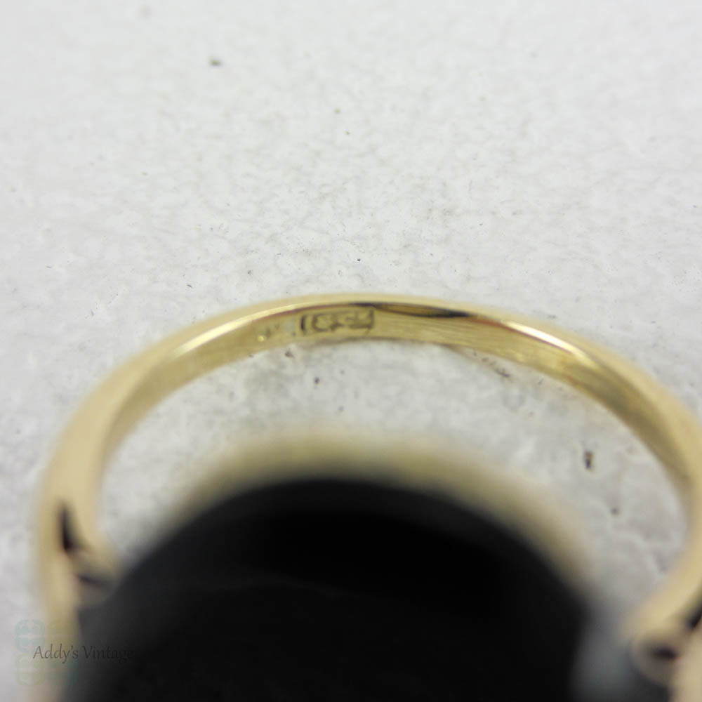 Antique Onyx & Pale Yellow Old Mine Cut Diamond Ring, 18 Carat Yellow Gold Ring with Oval Cut Black Onyx.