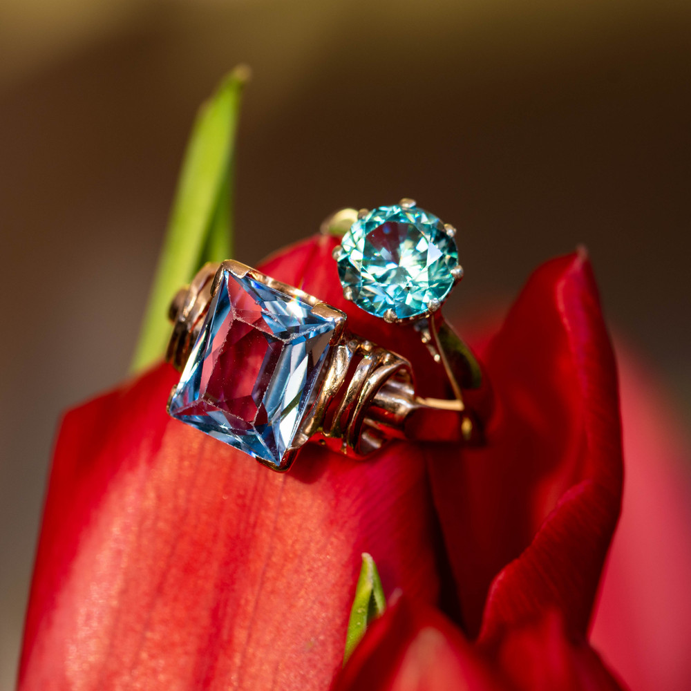 Vintage 1950s Blue Zircon 9ct White Gold Single Stone Ring.