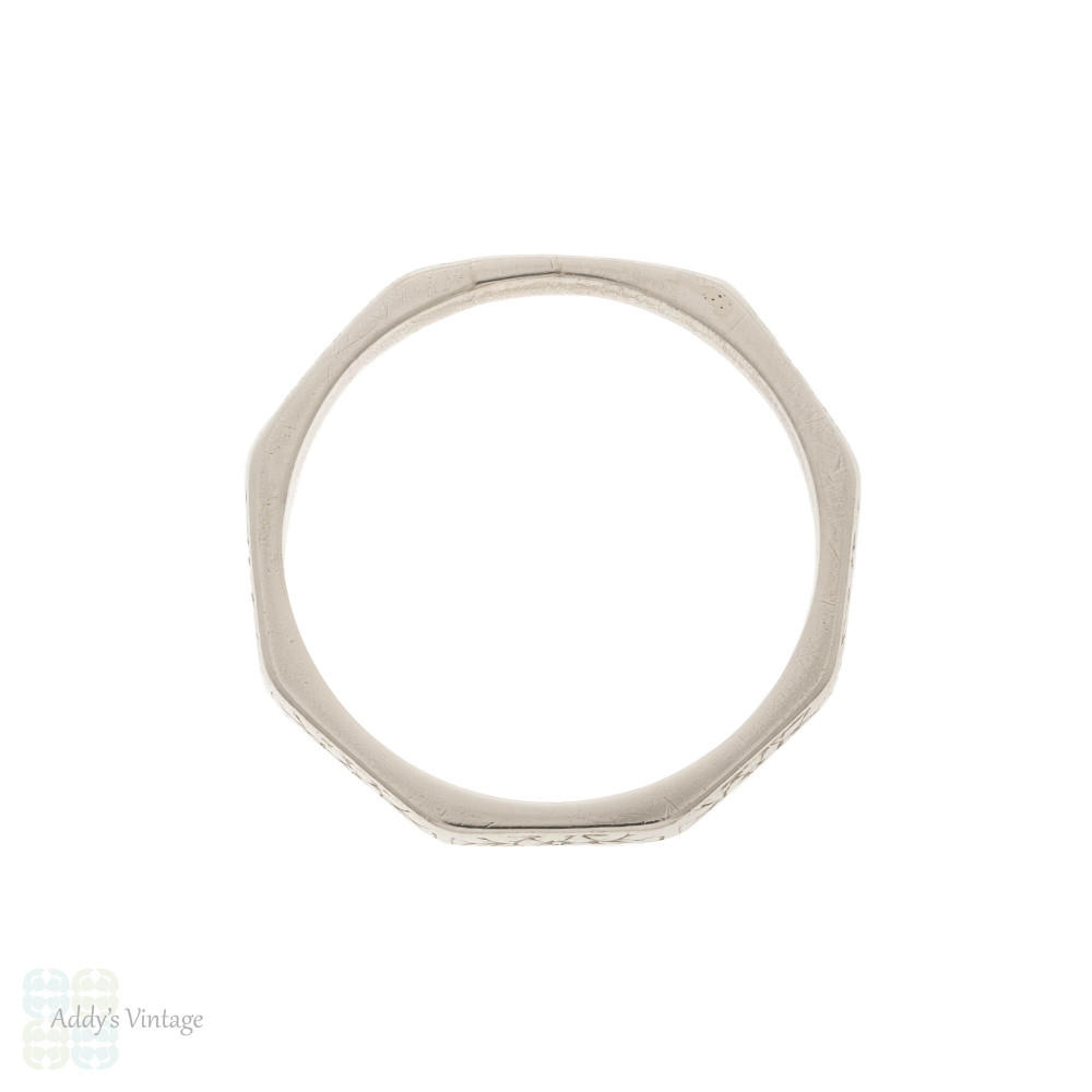 Vintage Platinum Engraved Wedding Ring, Size O / 7.25. 
