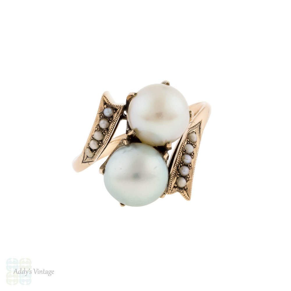 Victorian Grey & White Cultured Pearl Toi et Moi Bypass 14k Gold Ring.