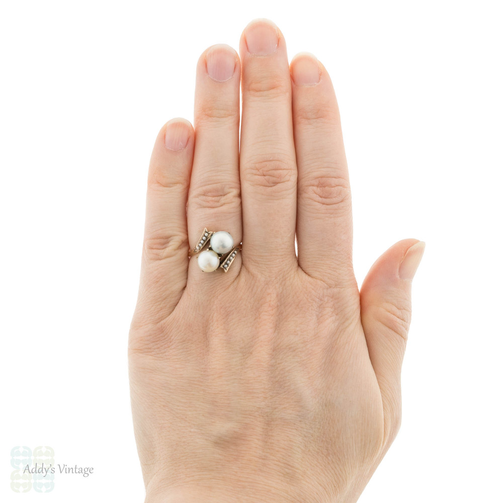 Victorian Grey & White Cultured Pearl Toi et Moi Bypass 14k Gold Ring.