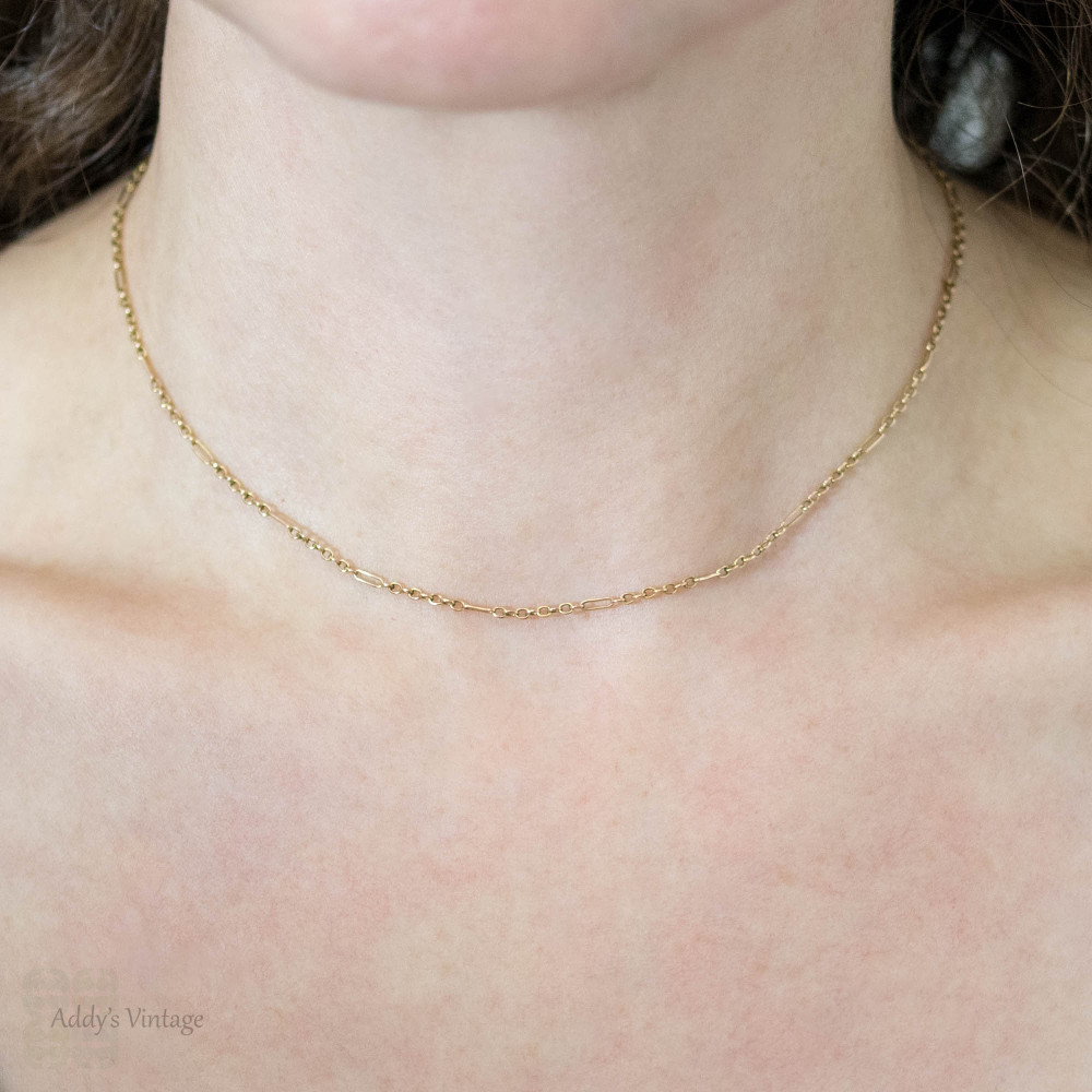 Antique 9ct Gold Trombone Link Chain with Barrel Clasp, 37.3 cm.