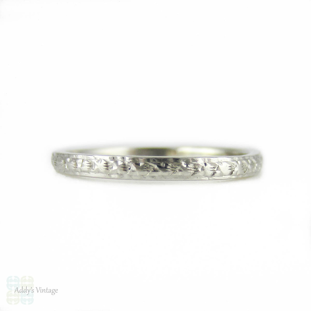 Art Deco Engraved Platinum Wedding Ring, Narrow Fully Engraved Band by Alabaster & Wilson, Circa 1920s - 1930s. Size O / 7.25.