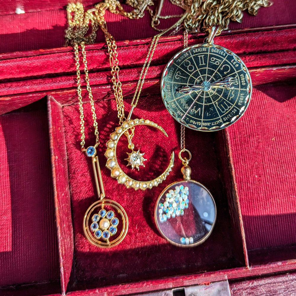 Antique Victorian 9ct Gold Cresent Moon Pearl Pendant.