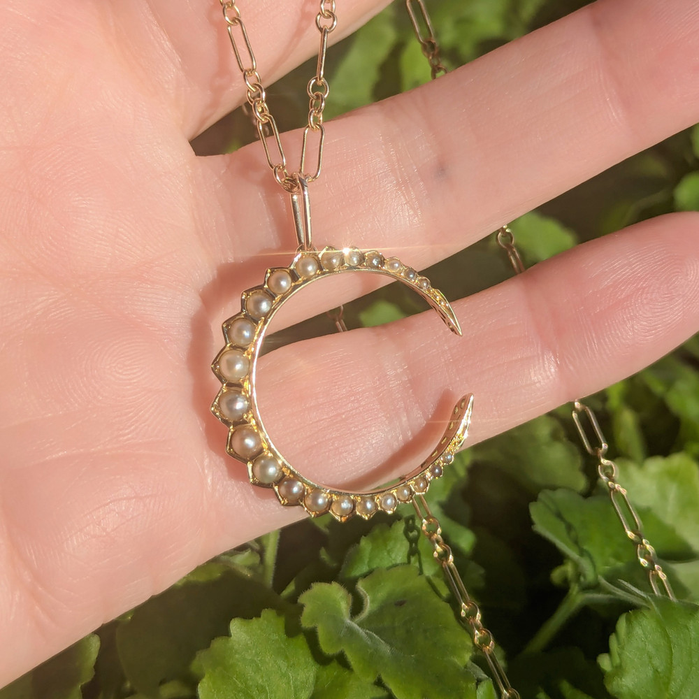 Antique Victorian 9ct Gold Cresent Moon Pearl Pendant.