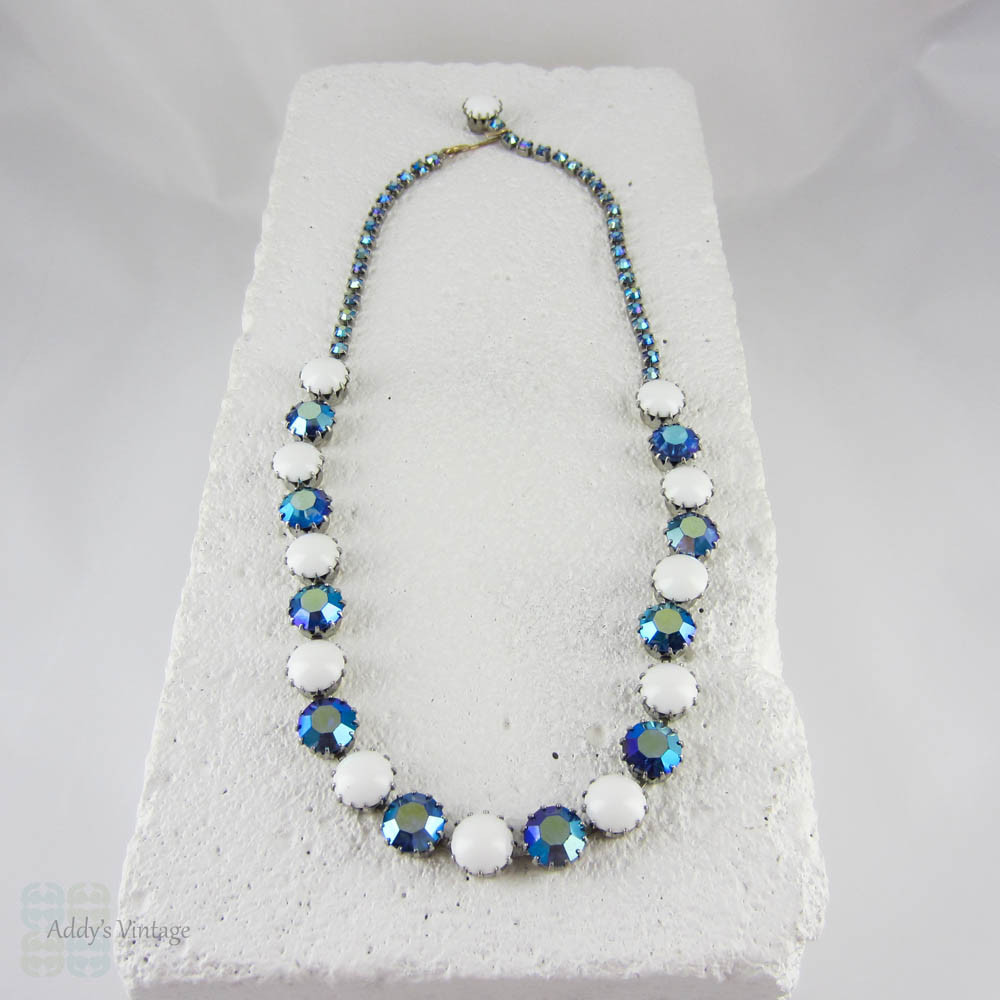 Aqua blue rhinestone necklace - Gem