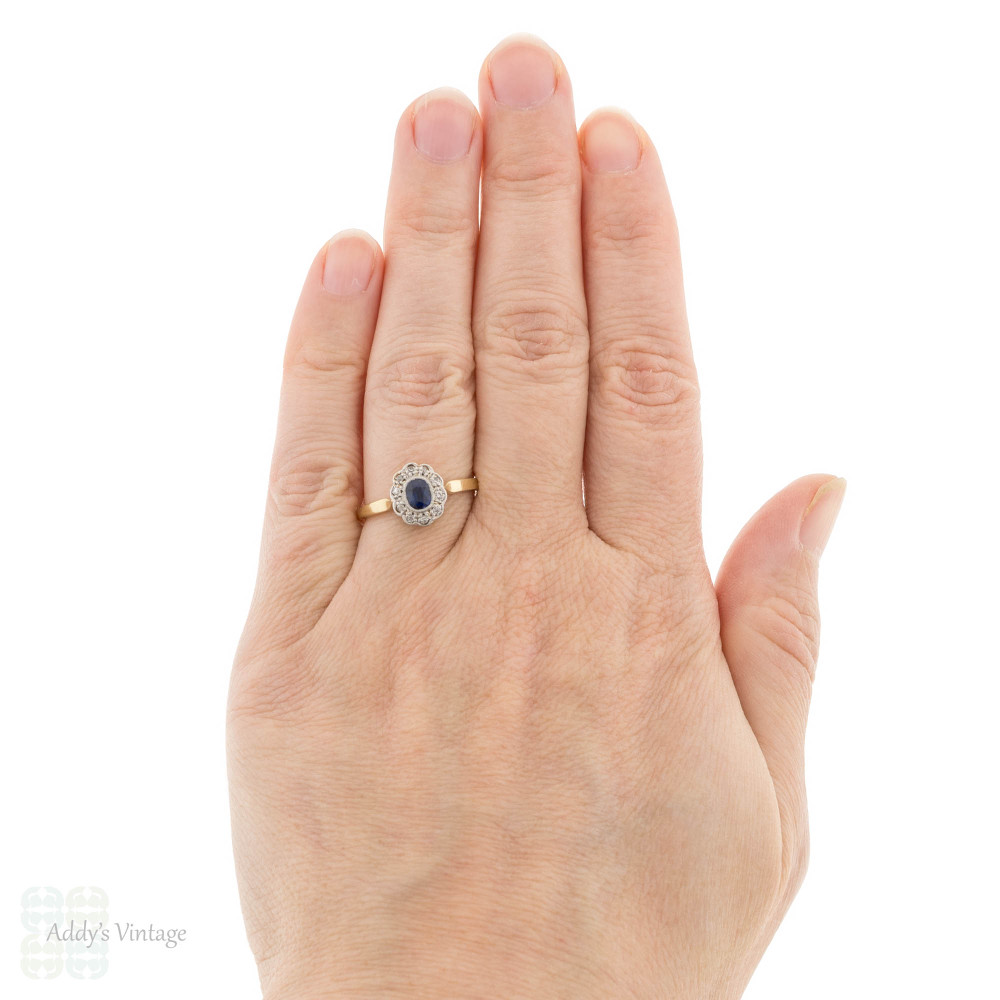 Antique Oval Cut Sapphire & Diamond Halo Engagement Ring, 18ct & PLAT.