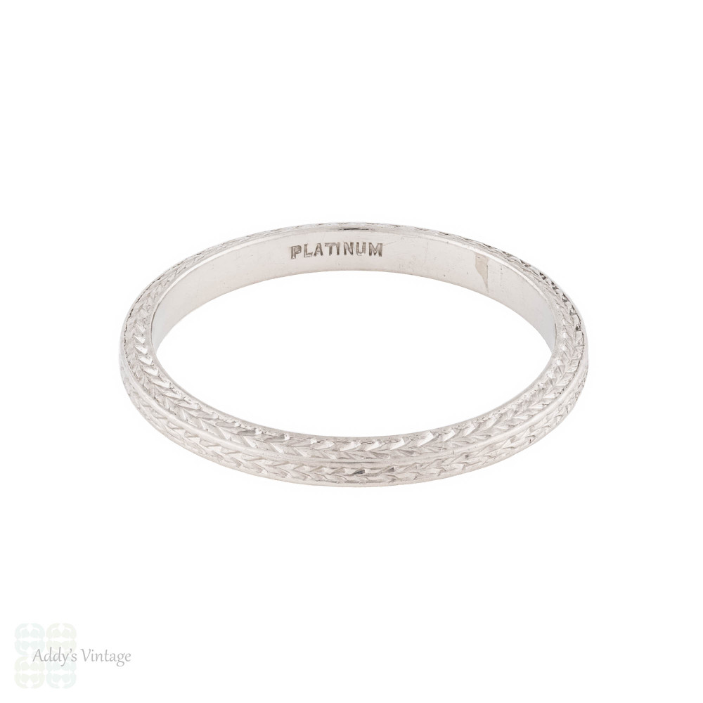 Platinum Art Deco Slender Wheat Engraved Wedding Ring, Size K / 5.5.