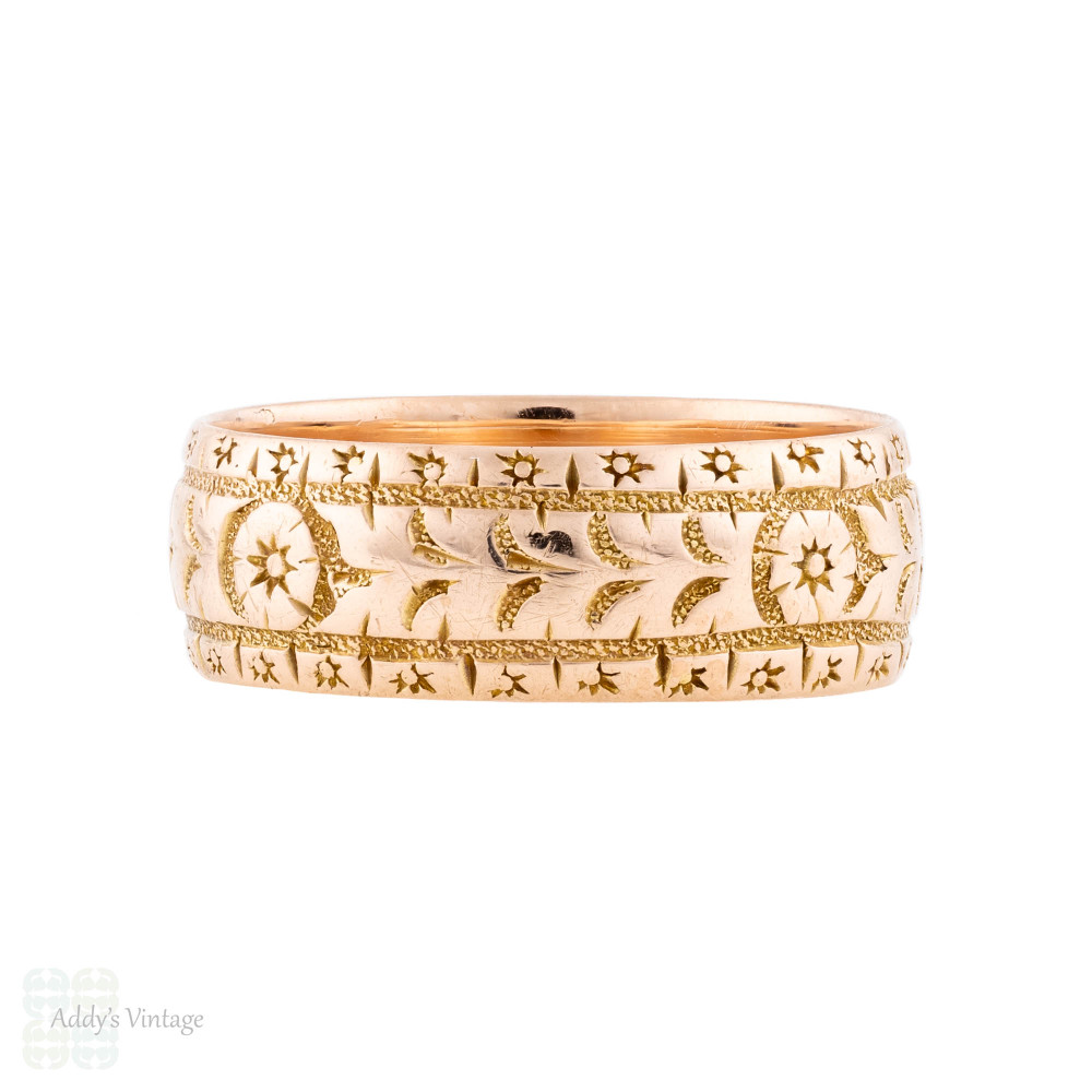Edwardian Engraved 9ct Gold Wide Flower & Leaf, Circa 1900s. Size M / 6.25.