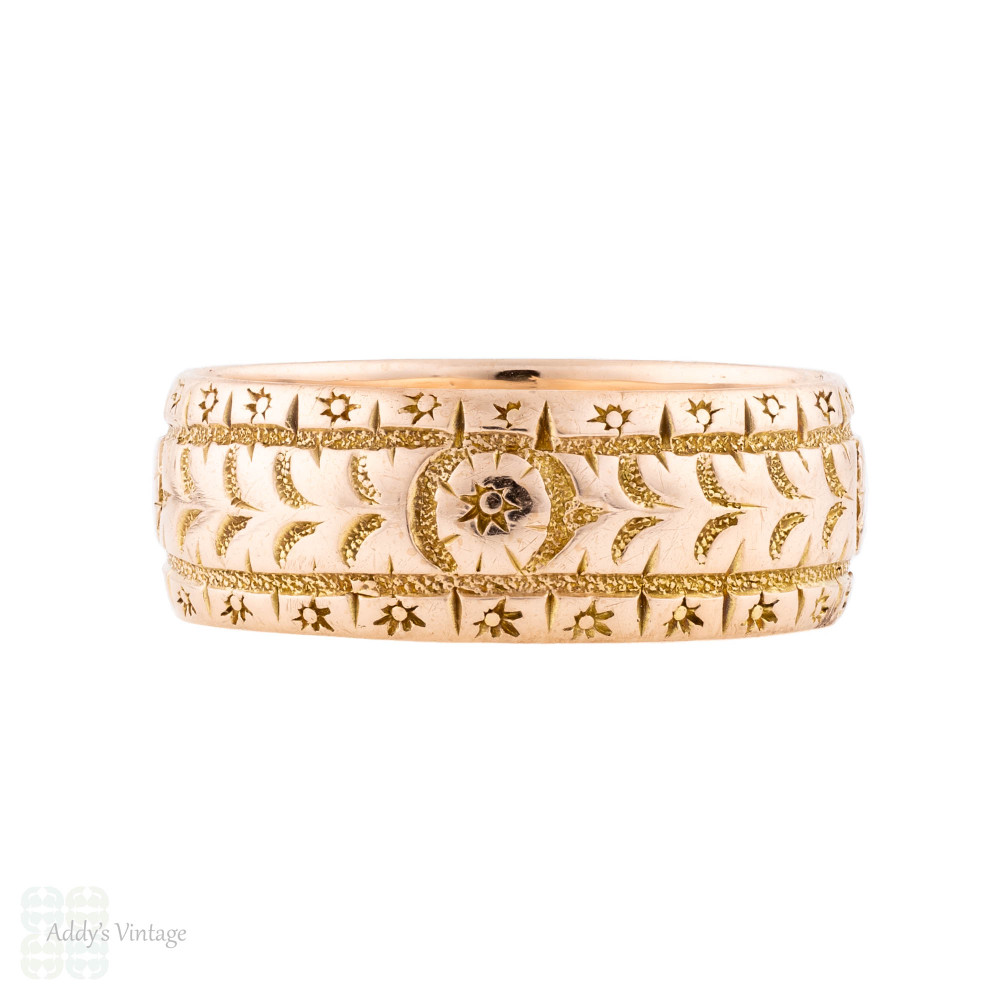 Edwardian Engraved 9ct Gold Wide Flower & Leaf, Circa 1900s. Size M / 6.25.