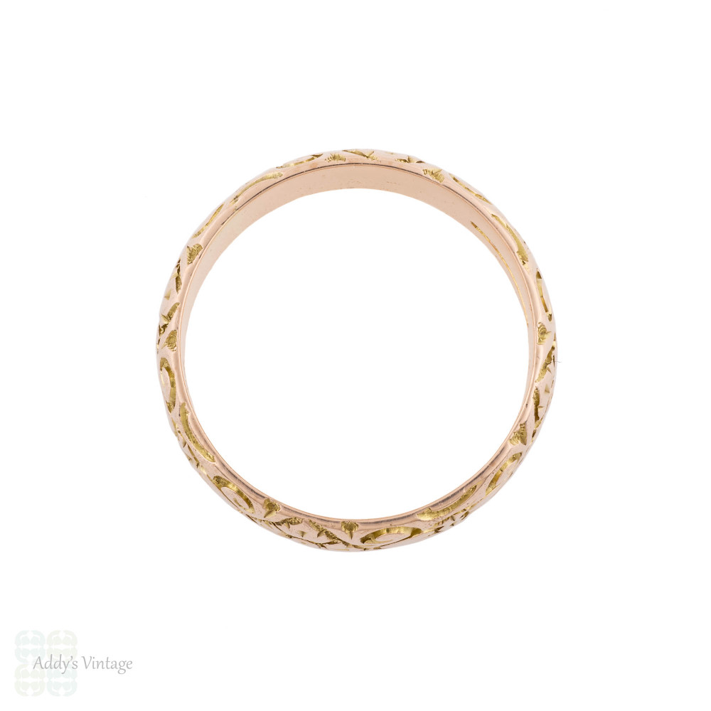 Antique Heart & Flower Engraved 9ct Gold Wide Band, Size Q.5 / 8.5.