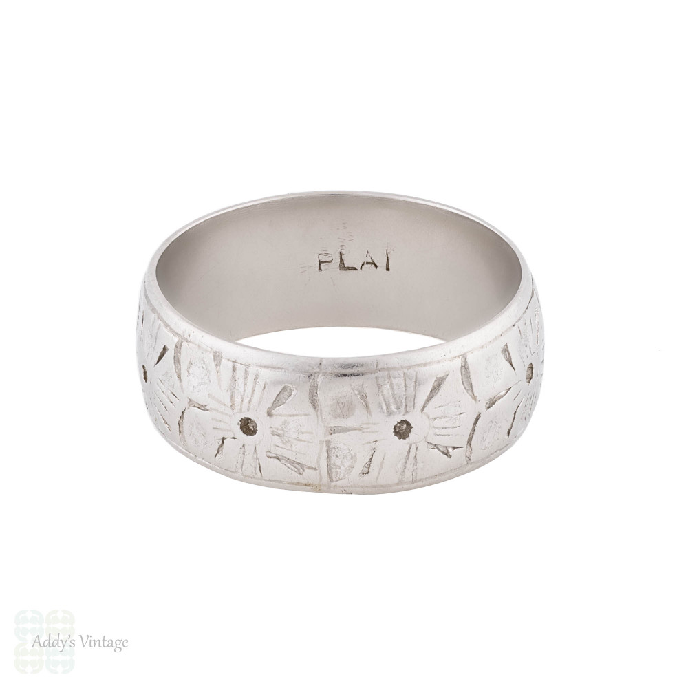 Heavy Vintage Orange Blossom Engraved Platinum Wedding Ring, Size L.5 / 6.5.