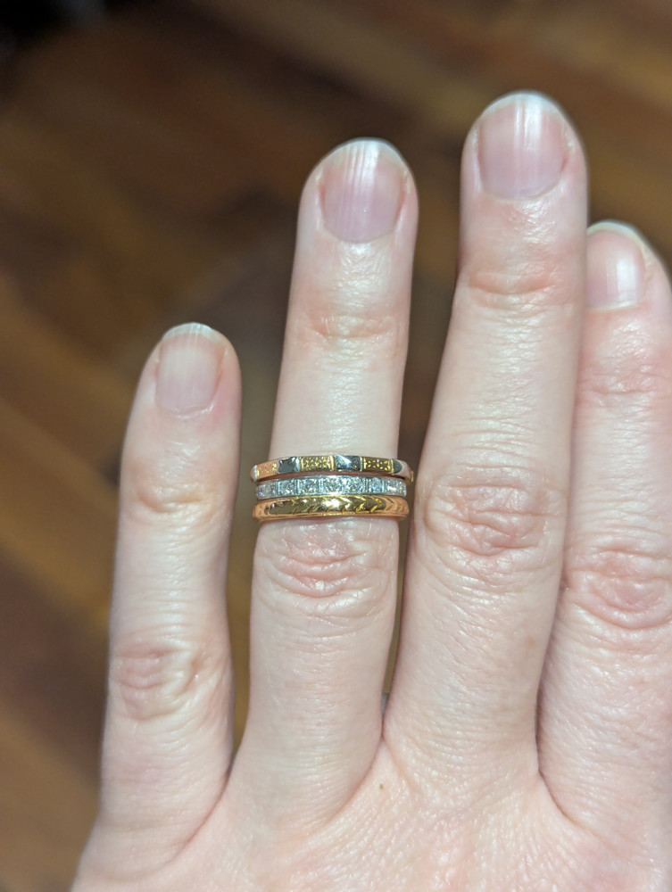 Vintage 22ct & Platinum Flower Engraved Wedding  Ring, Size M.5 / 6.5.