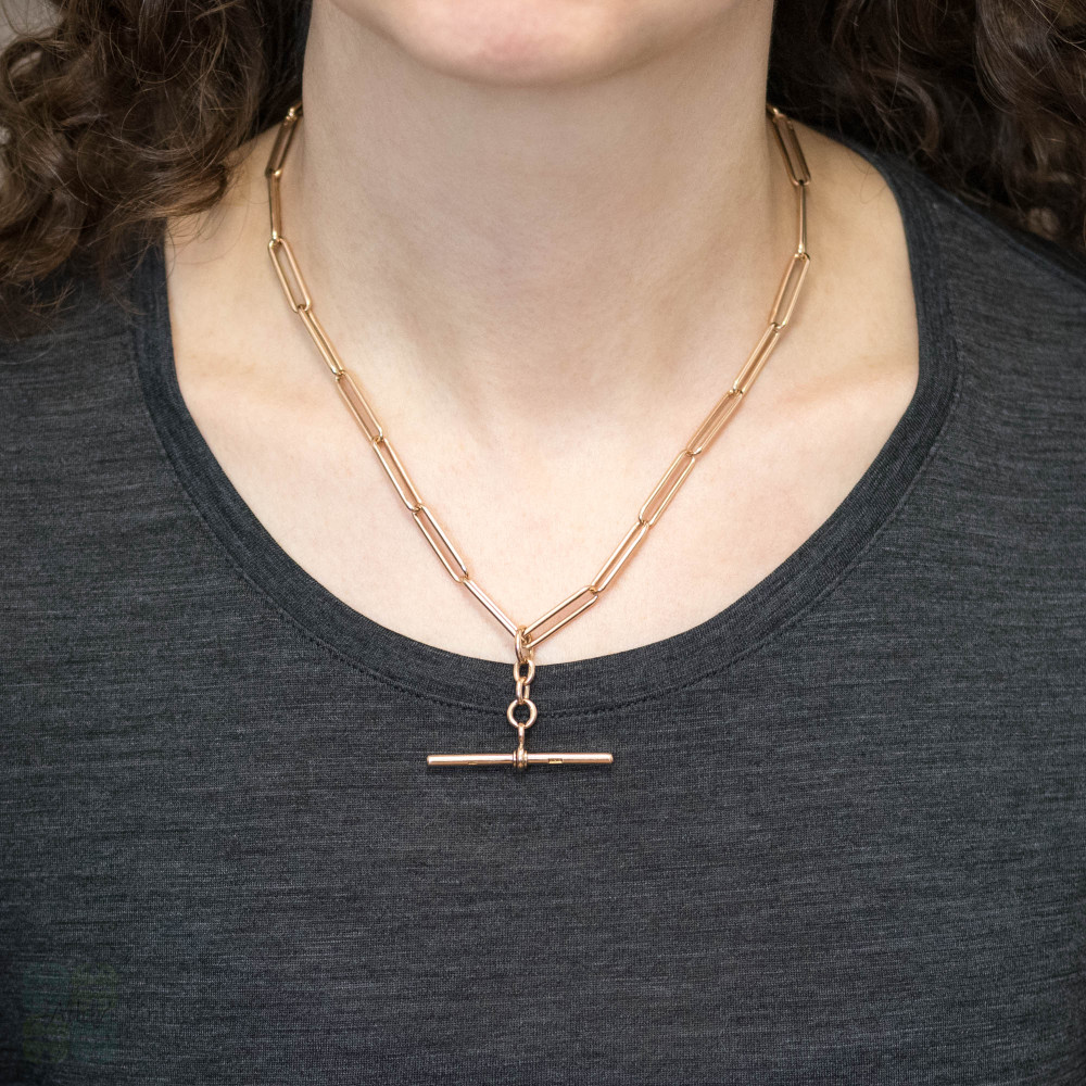 Victorian 9ct Gold Trombone Link Double Albert Chain with T-Bar, 18.5 inches (31.8g).