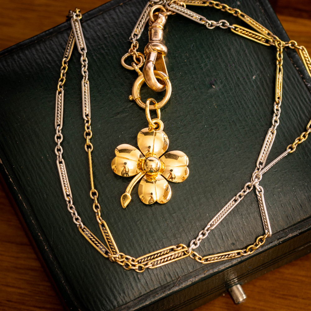 Vintage 9ct Gold Lucky 4 Leaf Clover Charm Pendant.