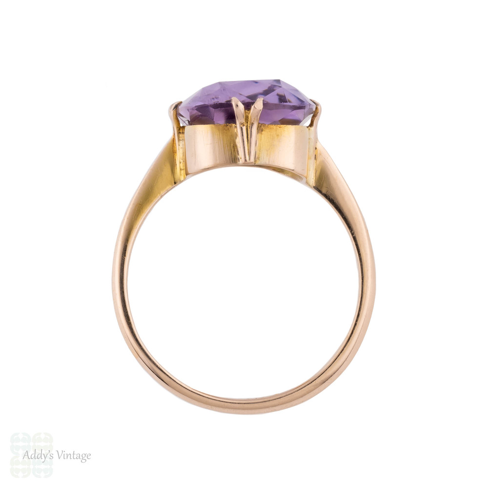 1920s Cushion Cut Solitaire  Amethyst Ring, 9ct Gold Double Claw Design.