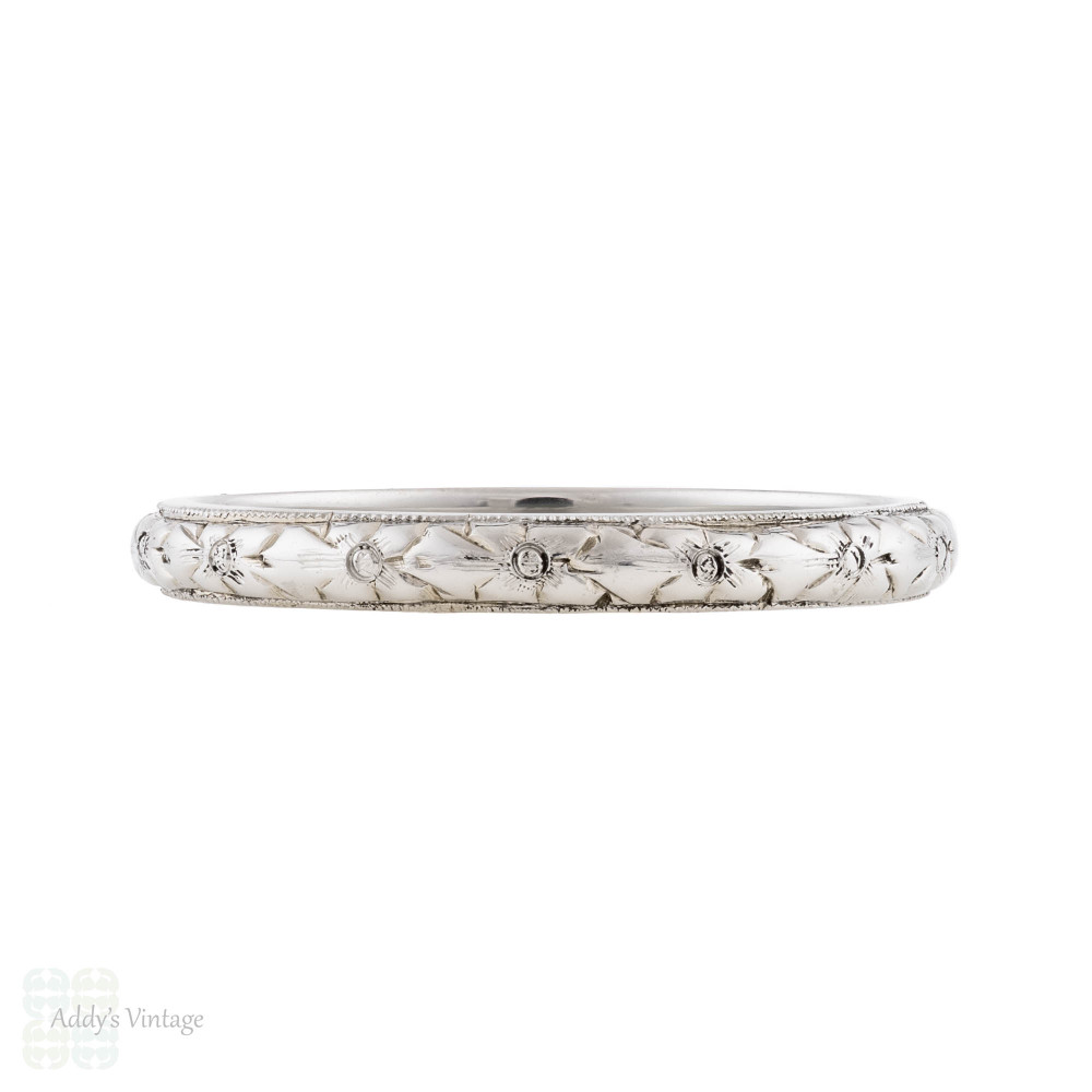 Vintage 18k Floral Engraved Wedding Ring by Belais, Size N / 6.75.