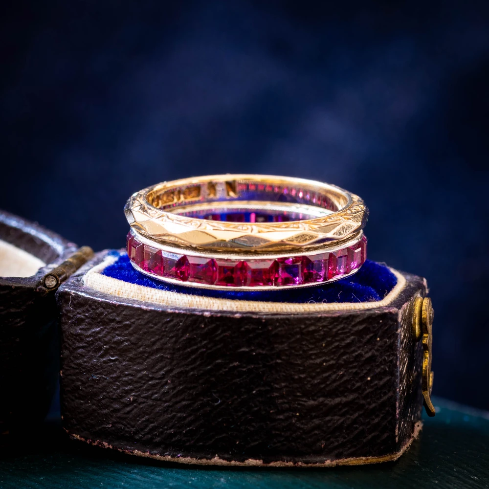 Vintage 9ct Gold Engraved Wedding Ring, Circa 1950s. Size N.5 / 7.