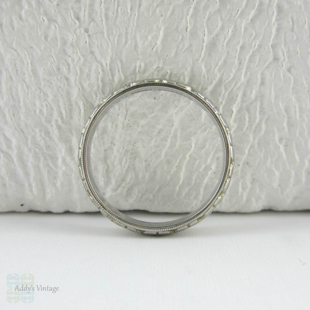 Antique Engraved Platinum Wedding Ring. Floral Orange Blossom Flower Design Wedding Band in Platinum, Circa 1920s.