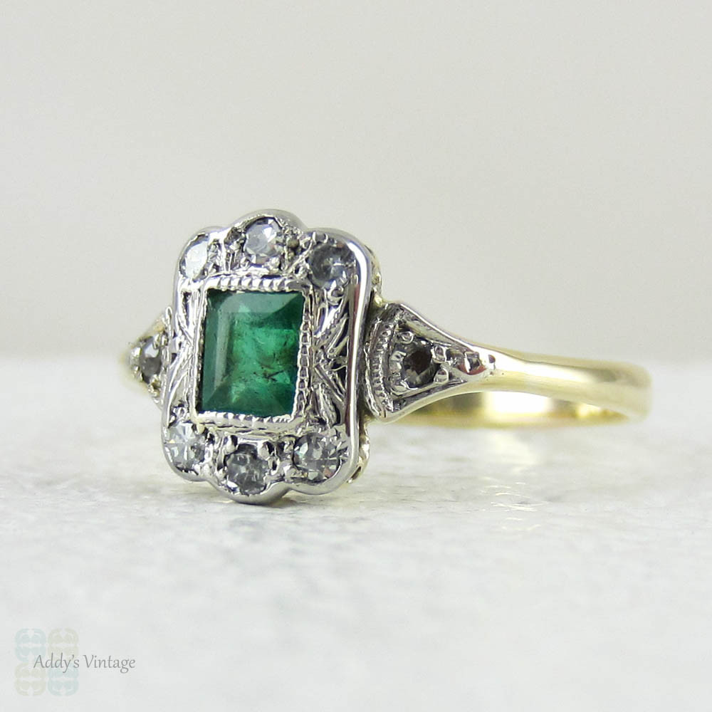 Art Deco Emerald & Diamond Engagement Ring, Fan Shape Design with Engraved Design and Milgrain Beading, Circa 1920s.