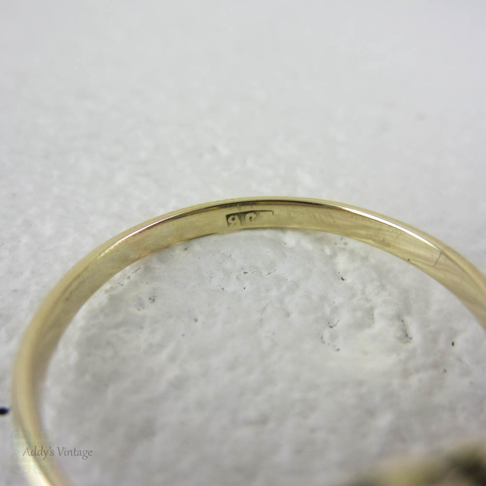 Art Deco Emerald & Diamond Engagement Ring, Fan Shape Design with Engraved Design and Milgrain Beading, Circa 1920s.