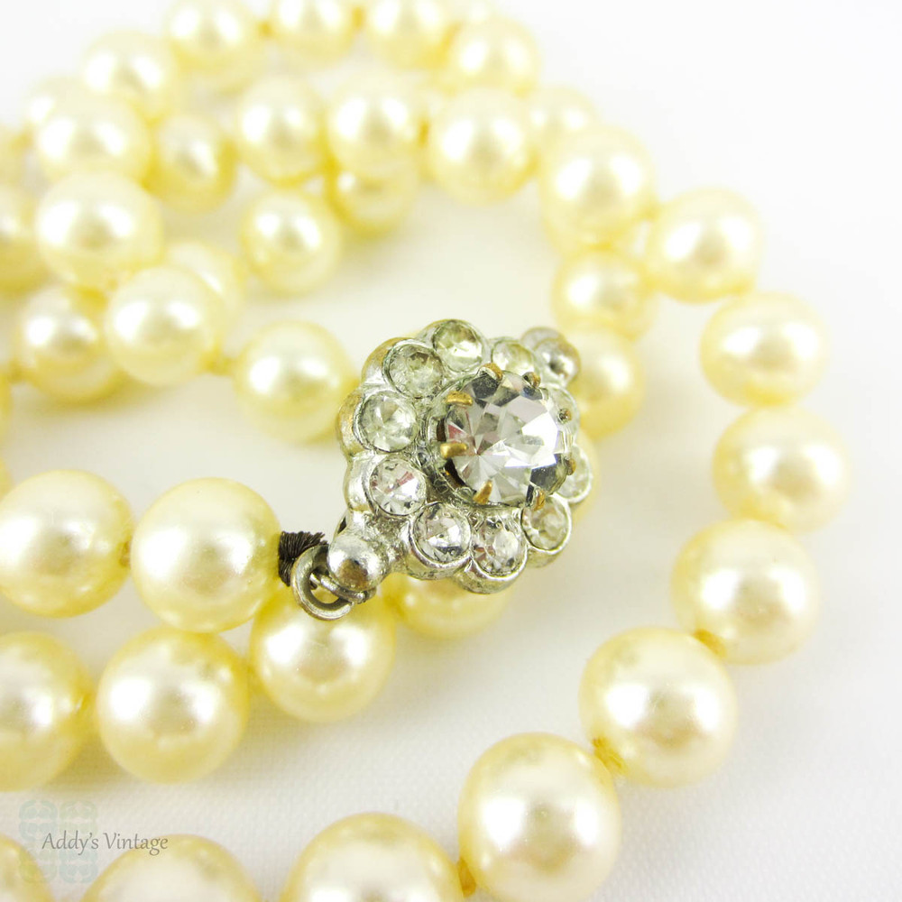Vintage Costume Faux Pearl Necklace with Floral Rhinestone Clasp, Long Pearl Bead Necklace, 84 cm / 33 inches.