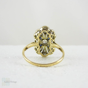 Art Nouveau Sapphire & Diamond Panel Ring, Beautiful Curved Fan Style Geometric Design. 18 Carat Gold, Circa 1910s.